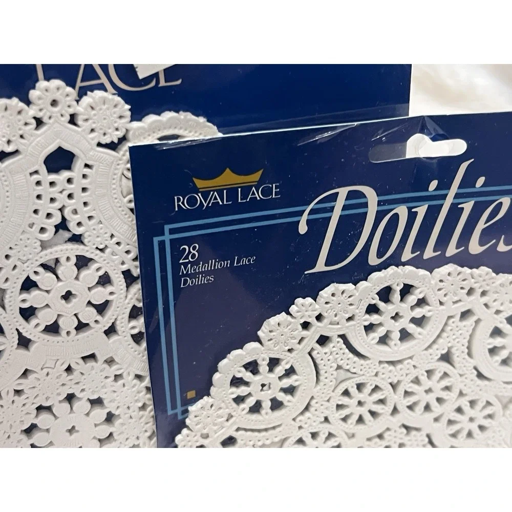 Royal Lace Medallion Paper Doilies 6